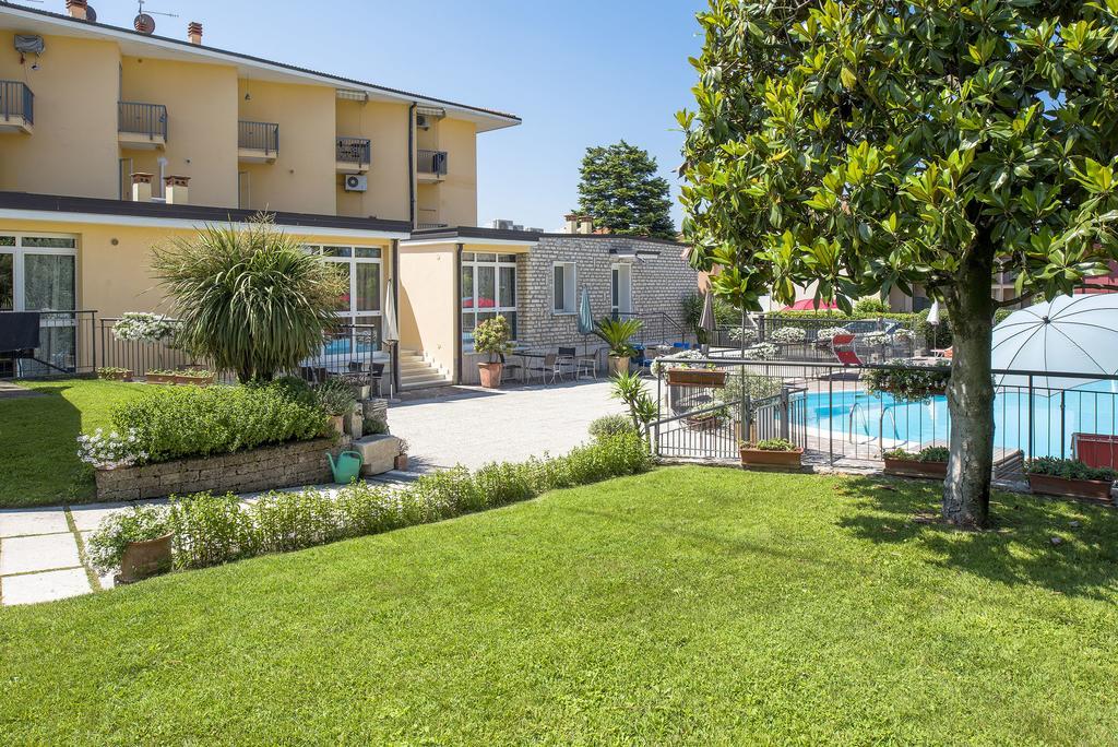 Residence Campana Бардолино Экстерьер фото